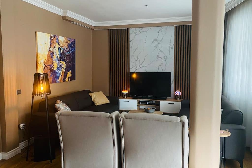 Sisli Osmanbey Taksim Large Terrace, Quietness And Space Apartment Istanbul Exterior photo